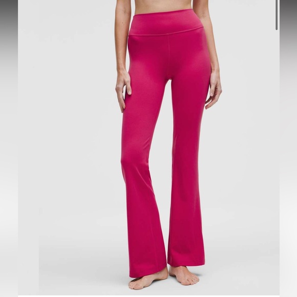 Lululemon Groove Nulu HR Flared Pant *regular size 4 in raspberry coulis - Picture 1 of 6